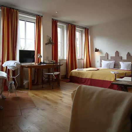 Drei Raben Hotel 4*